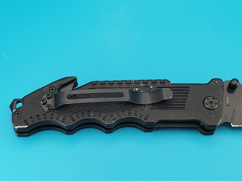 Smith & Wesson Border Guard Liner Lock Plain Edge Folding Pocket Knife!