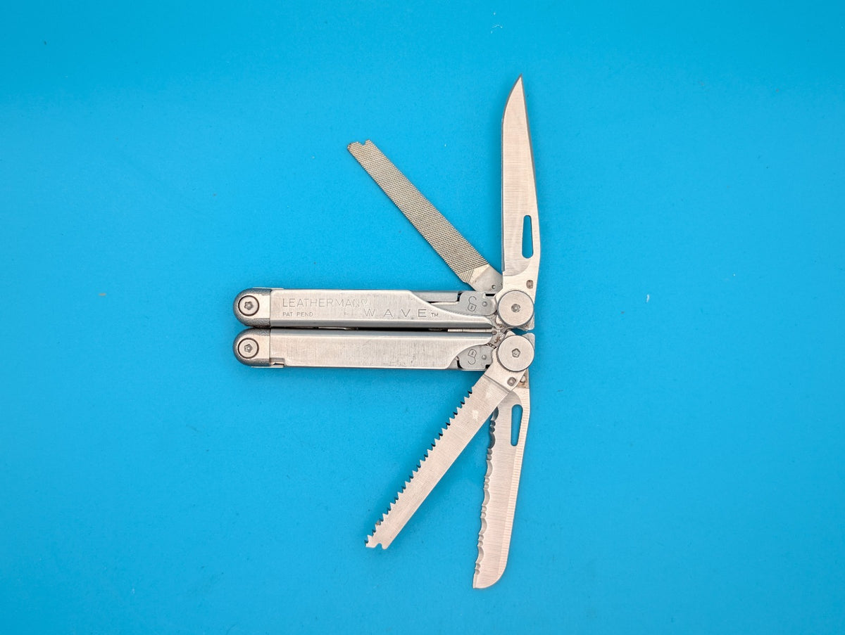 Leatherman Wave Original Vintage Retired, Dated 0399 (MAR, 1999)