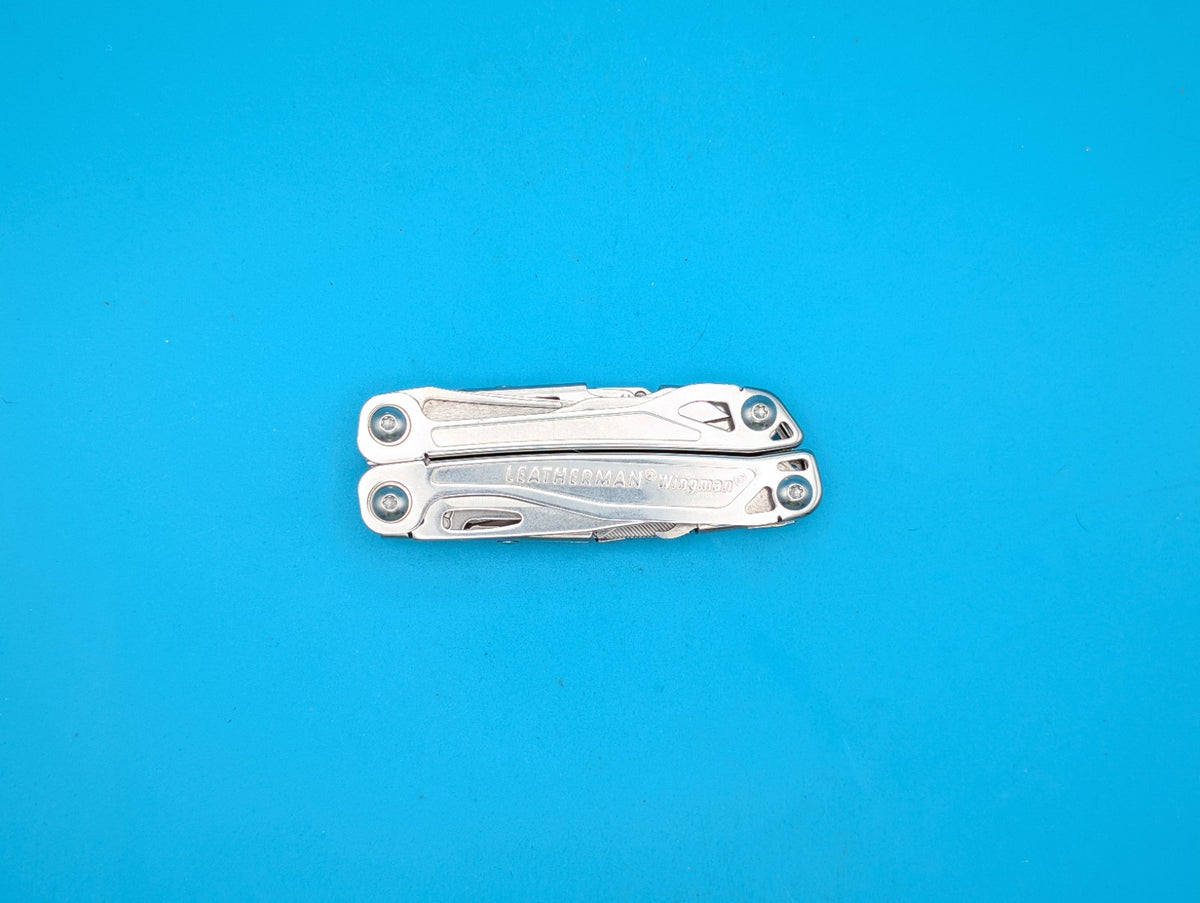 LEATHERMAN WINGMAN MULTI-TOOL! FAST SHIPPING! *20 x 30*