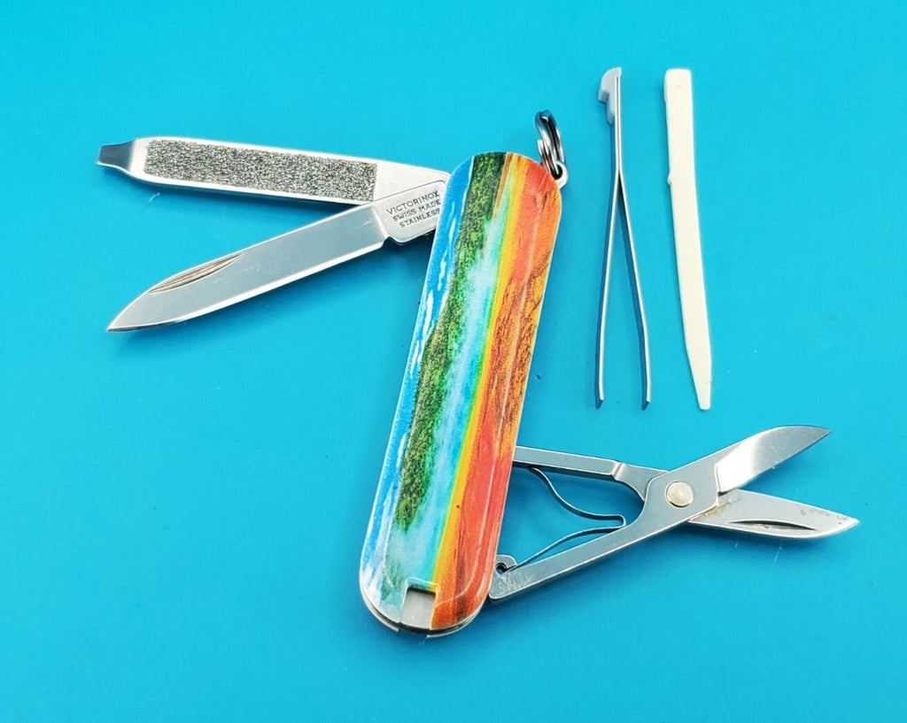 Victorinox Classic SD Yellowstone Prismatic Lake Swiss Army Knife Multi Tool!