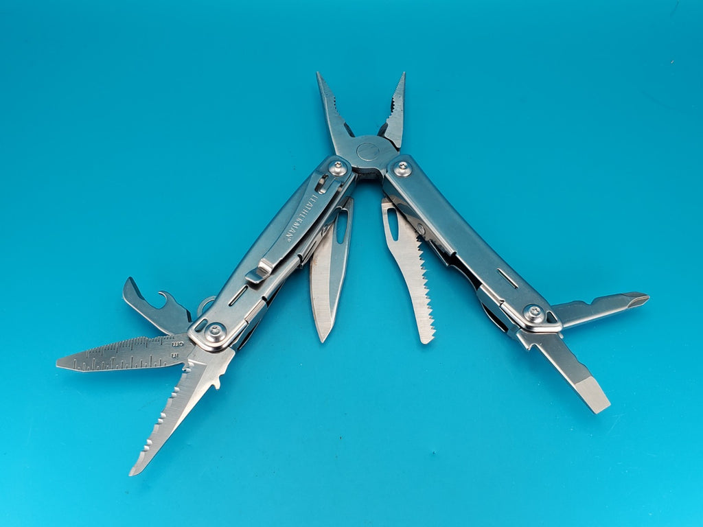 Leatherman Sidekick Multi-Tool, Knife, Pliers, Saw, Stainless!