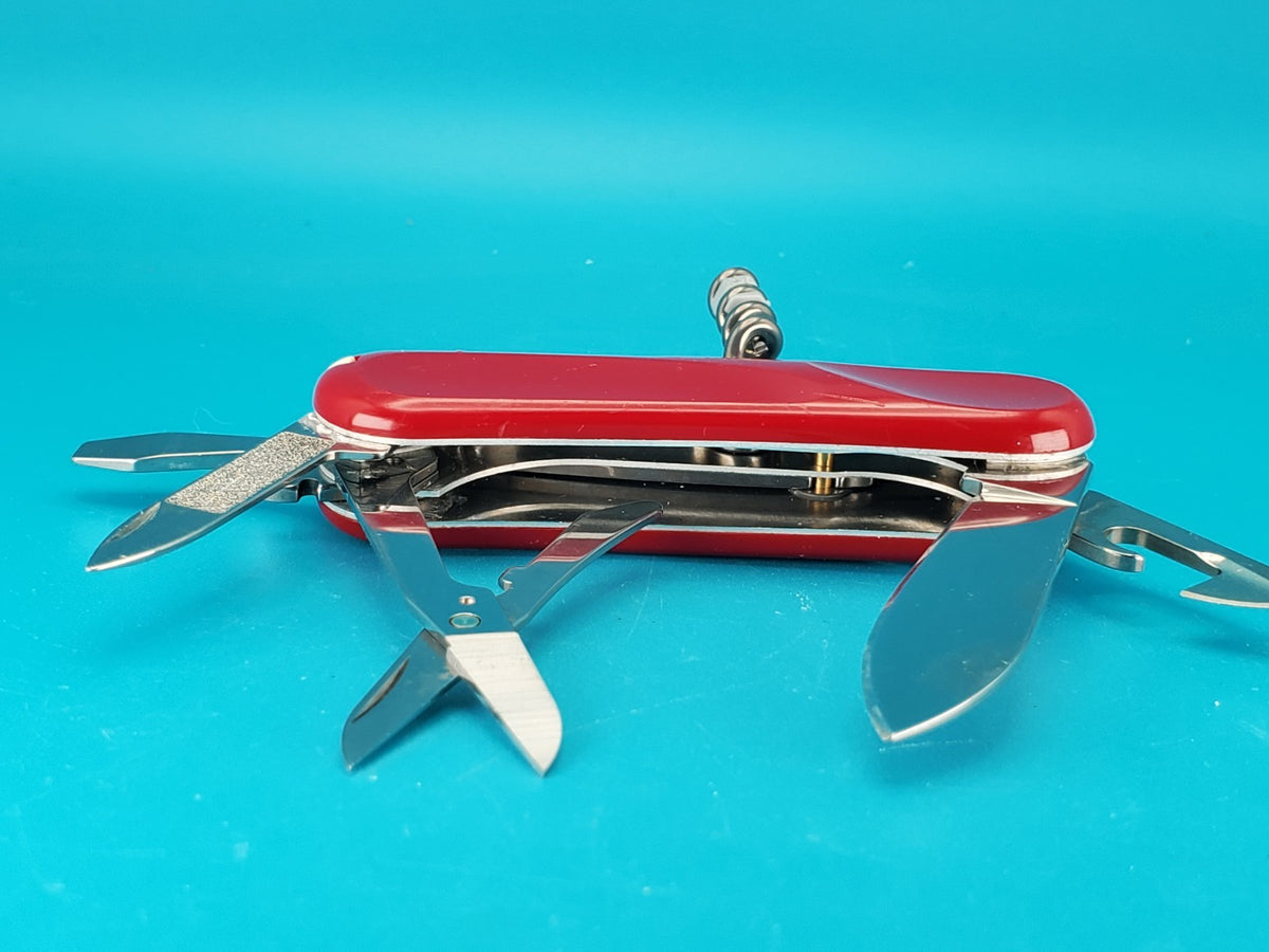 Victorinox Delemont Evo S14 Swiss Army Knife Multi Tool! 85mm Red