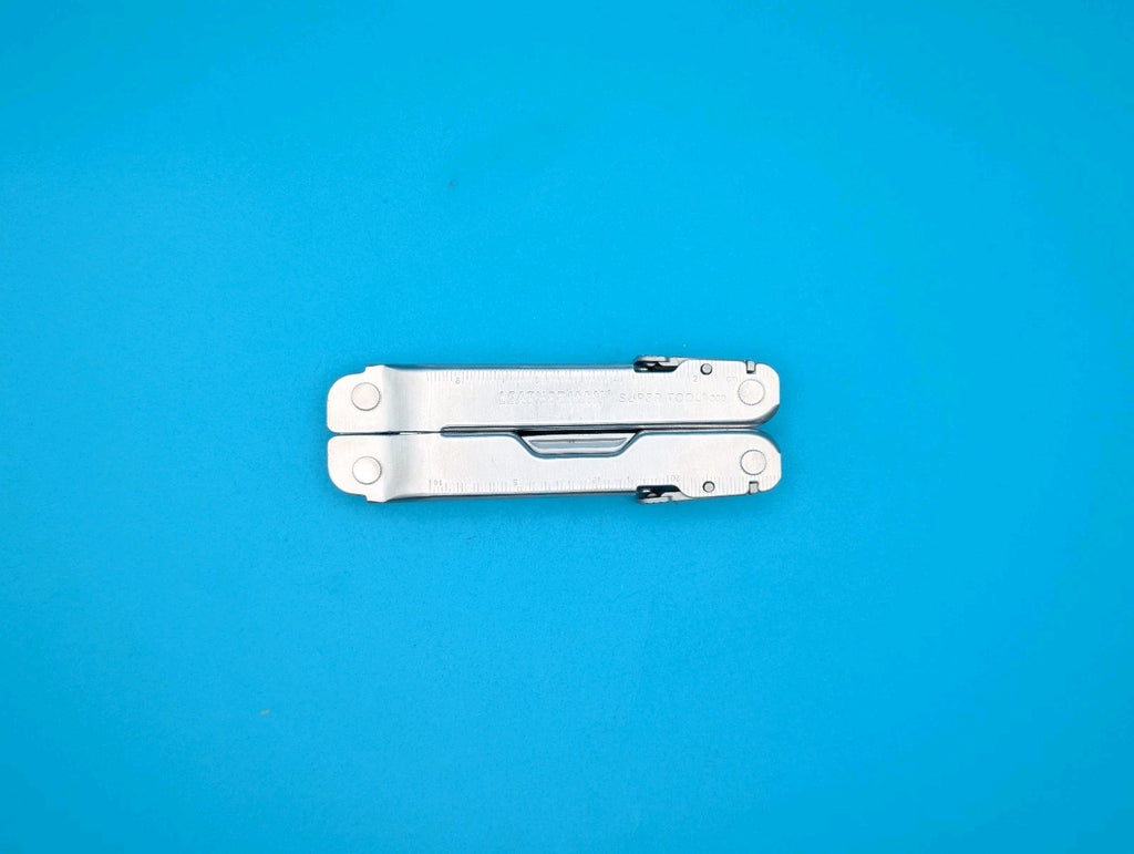 Leatherman Stainless Steel Super Tool 300 Multitool!