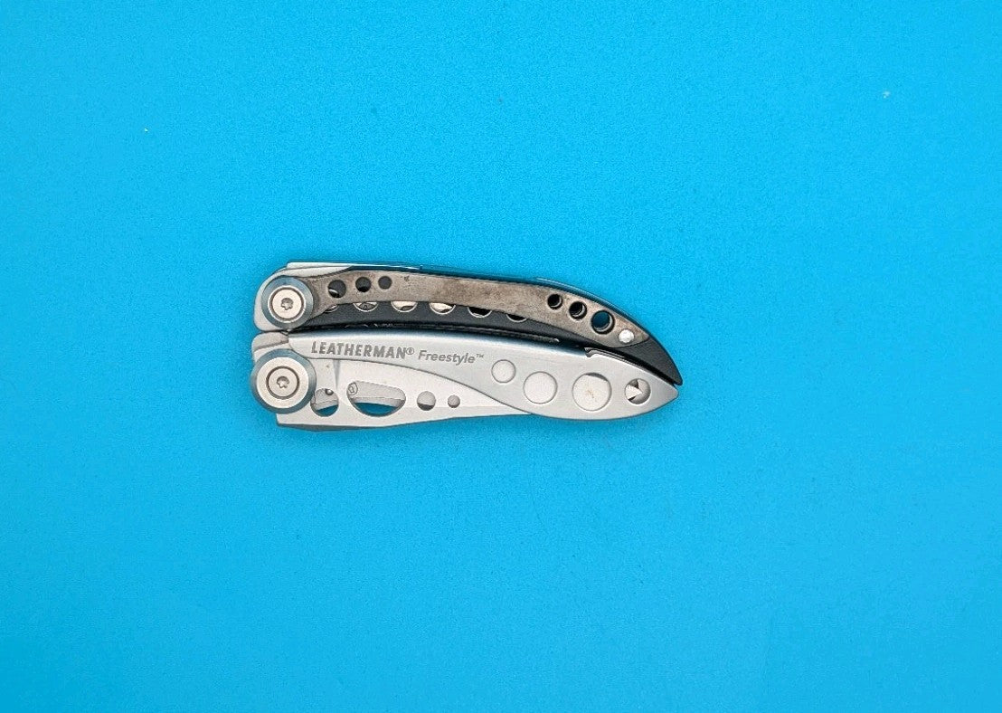 Leatherman Freestyle Multi-Tool - Discontinued - FAST SHIPPING!