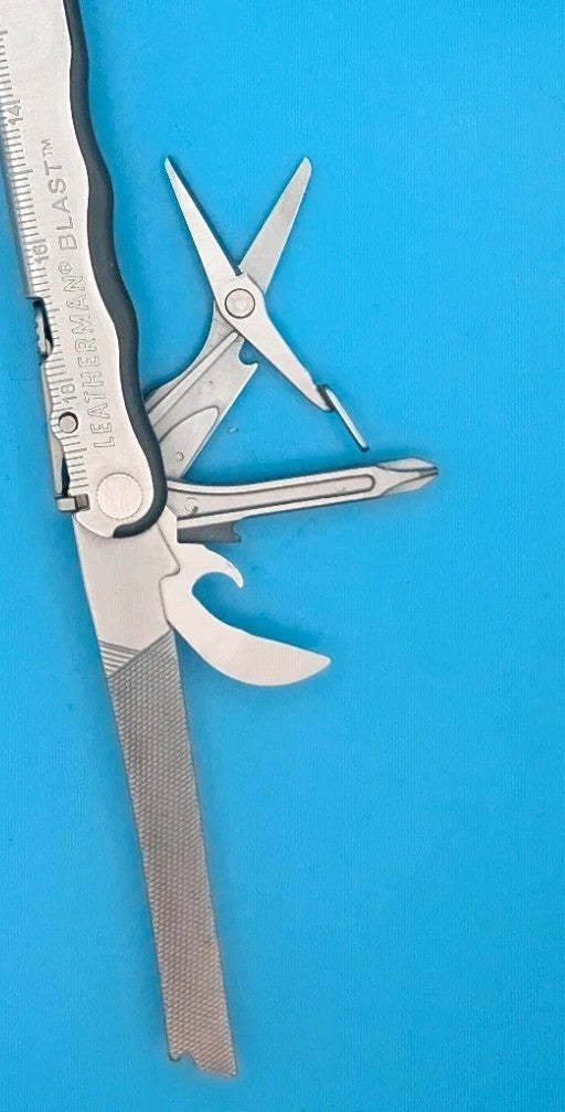 Leatherman Blast Multi-Tool, Retired Multitool w/ Knife Pliers