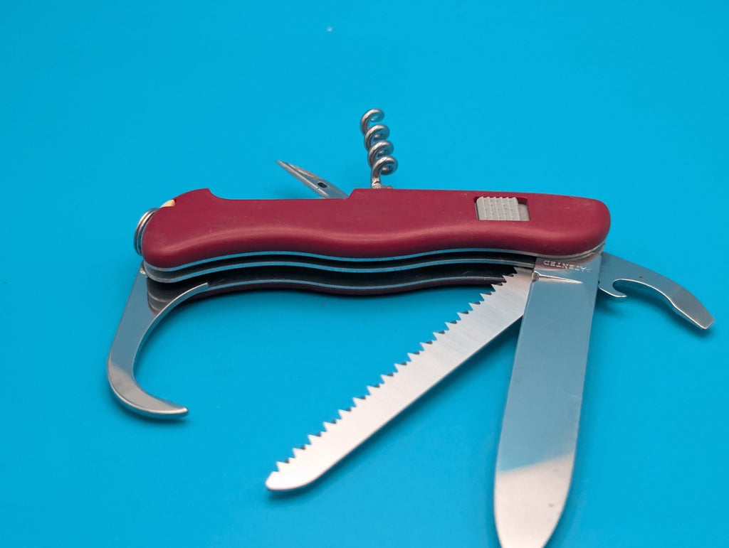 Victorinox Equestrian Knife Multi-Tool Horse Tack Hoof Pick Outdoor EDC