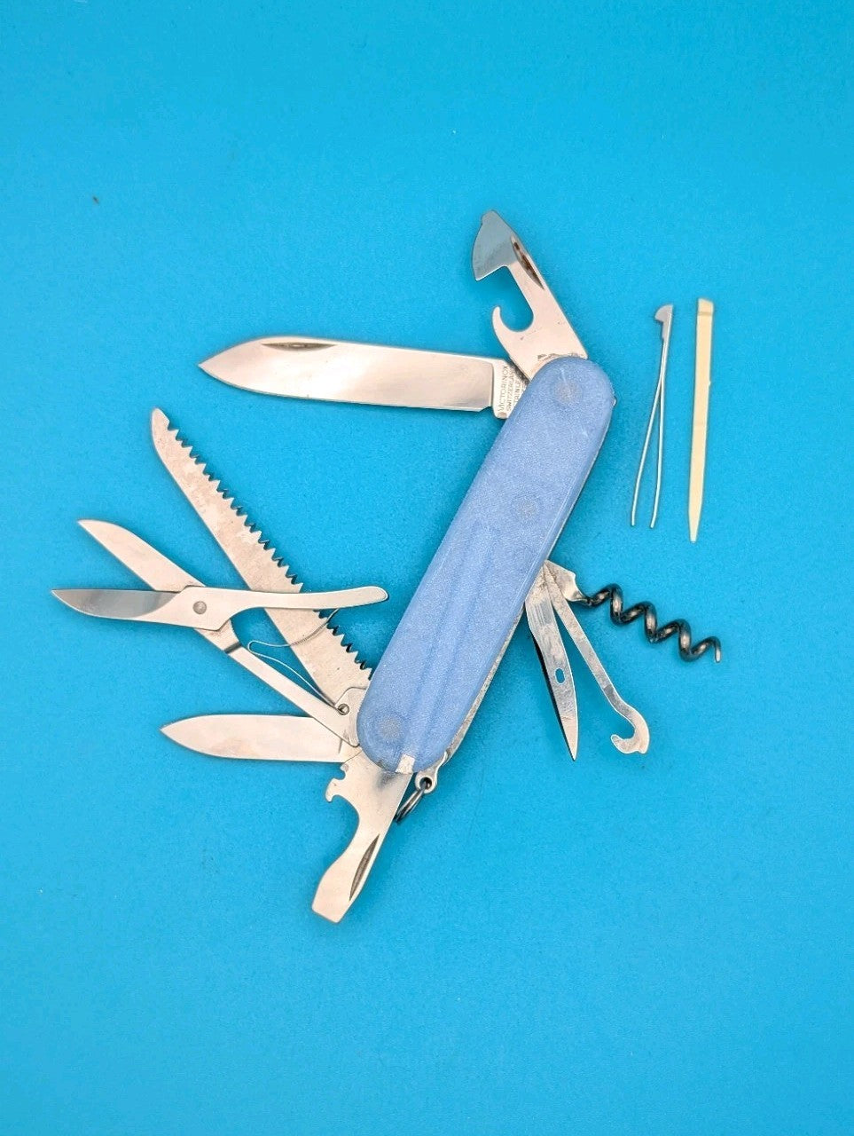 Custom Victorinox Huntsman Firefly Blue Glow in the Dark Swiss Army Knife! 91mm