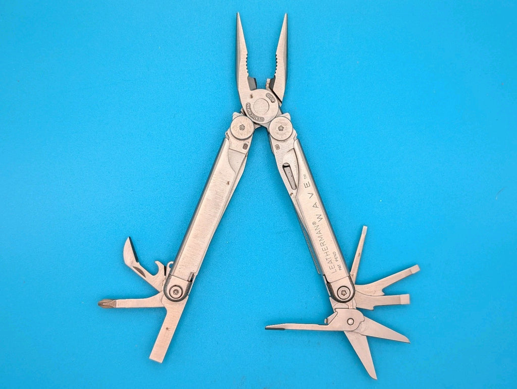 Vintage Leatherman Wave Original Multi Tool, Dated 11/00 (Nov, 2000)