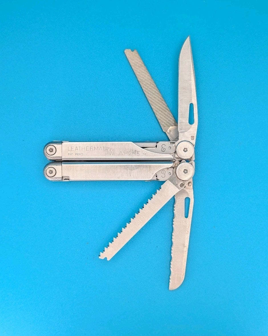 Vintage Leatherman Wave Original Multi Tool! , Dated 0301 (MAR, 2001)