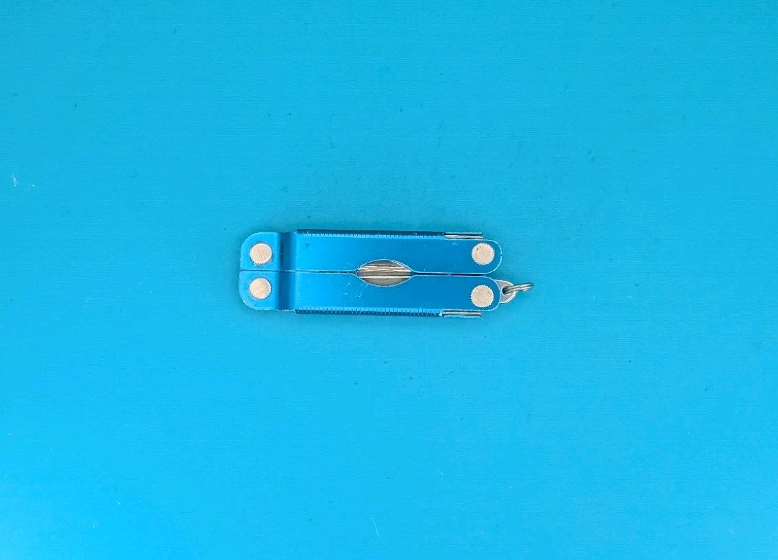 Leatherman Micra Multi-Tool, Knife, Scissors, Key Ring, Blue! *BP SAFETY*