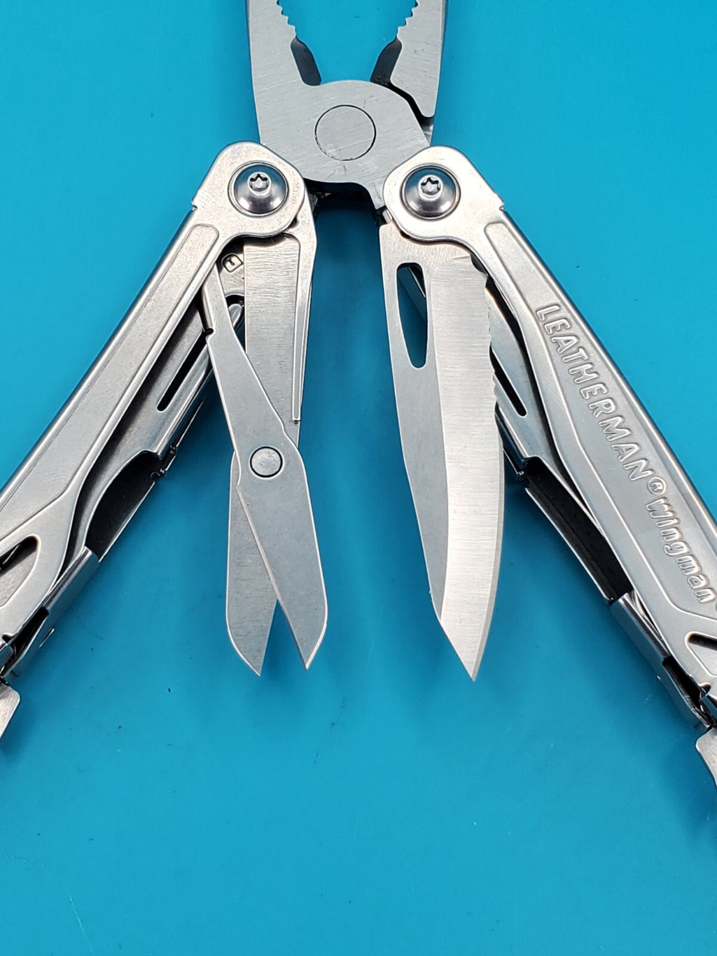 LEATHERMAN WINGMAN MULTI-TOOL! WITH SHEATH! FREE SHIPPING! O'CONNER FAMILY