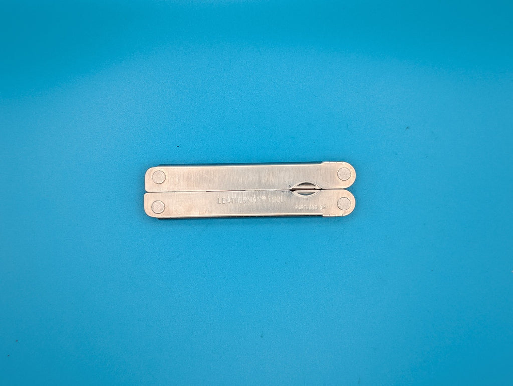 Leatherman PST Multi Tool! 06/03 Date Stamp!