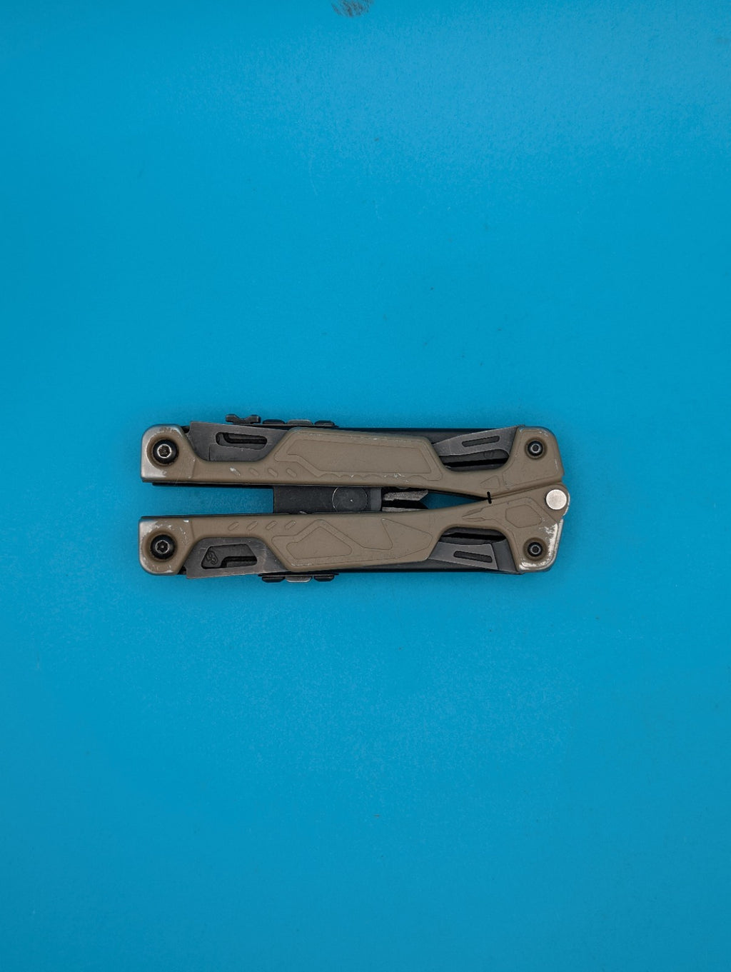 Leatherman OHT Multi-Tool Knife Discontinued! COYOTE TAN!