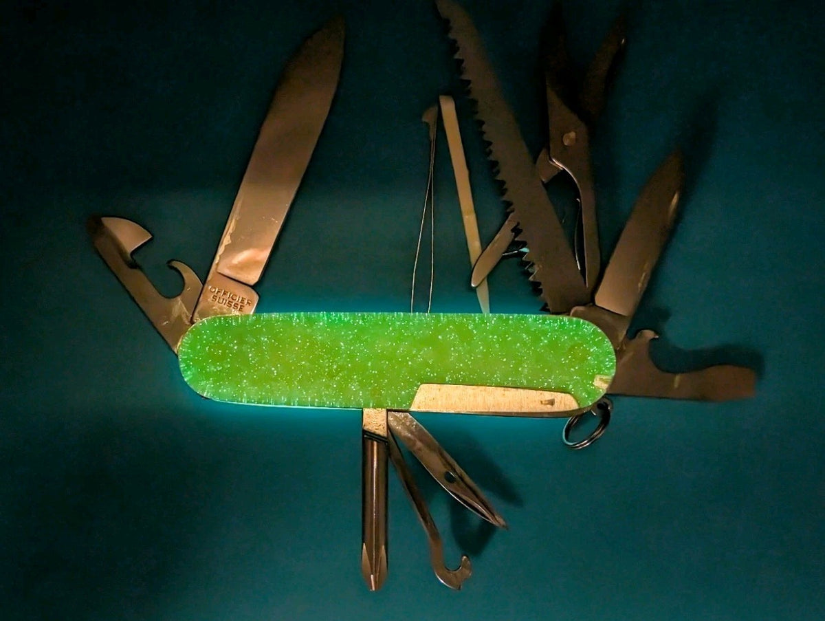 Custom Victorinox Fieldmaster Glow in the Dark Swiss Army Knife Multi Tool!