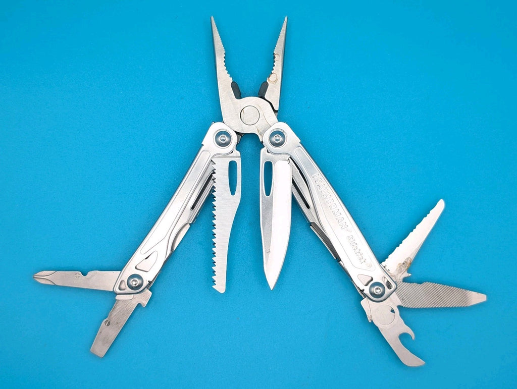 Leatherman Sidekick Multi-Tool, Knife, Pliers, Saw, Stainless!