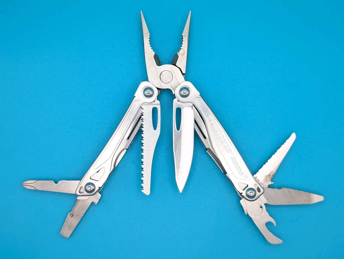 Leatherman Sidekick Multi-Tool, Knife, Pliers, Saw, Stainless!