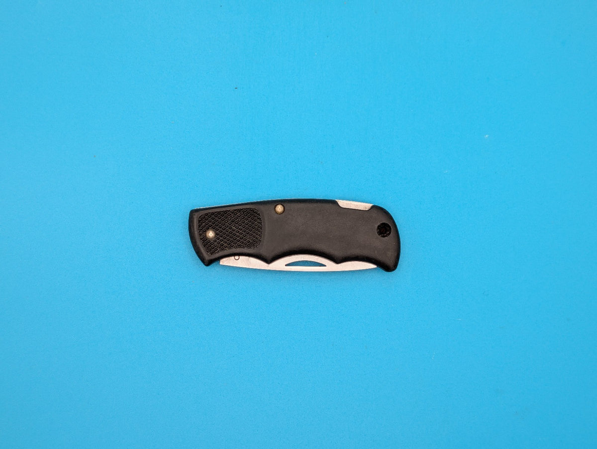 Cutco 1886 Serrated Edge Blade USA Lockback Knife! Black Handle! *LUND*