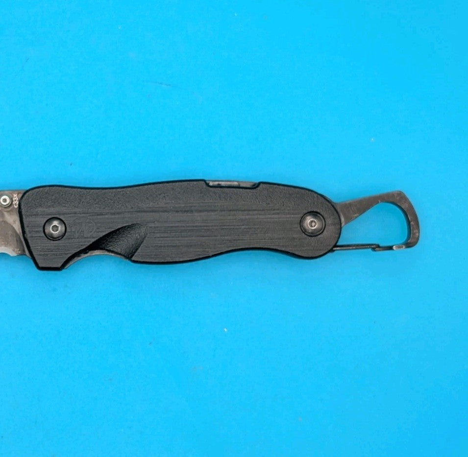 Leatherman Crater C33X Combo Edge Pocket Knife! Black!