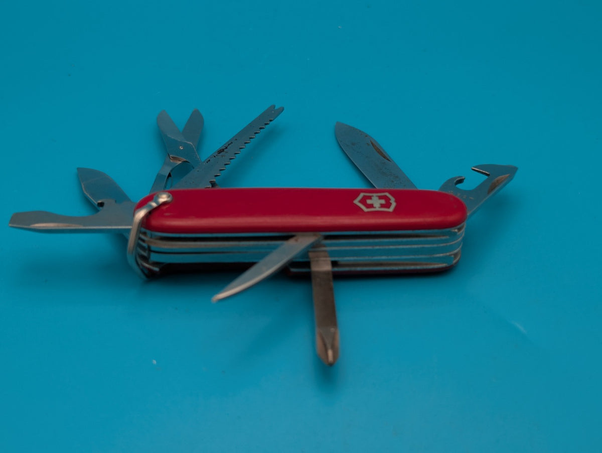 Vintage Victorinox Victoria Red Fisherman Swiss Army Knife Multi Tool!