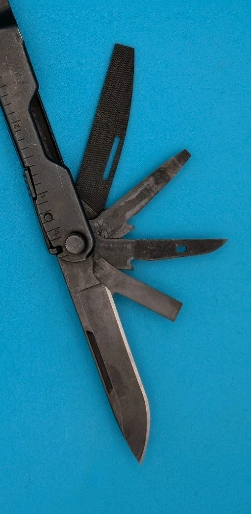 Leatherman Rebar Multi-Tool! Free Shipping! BLACK OXIDE!