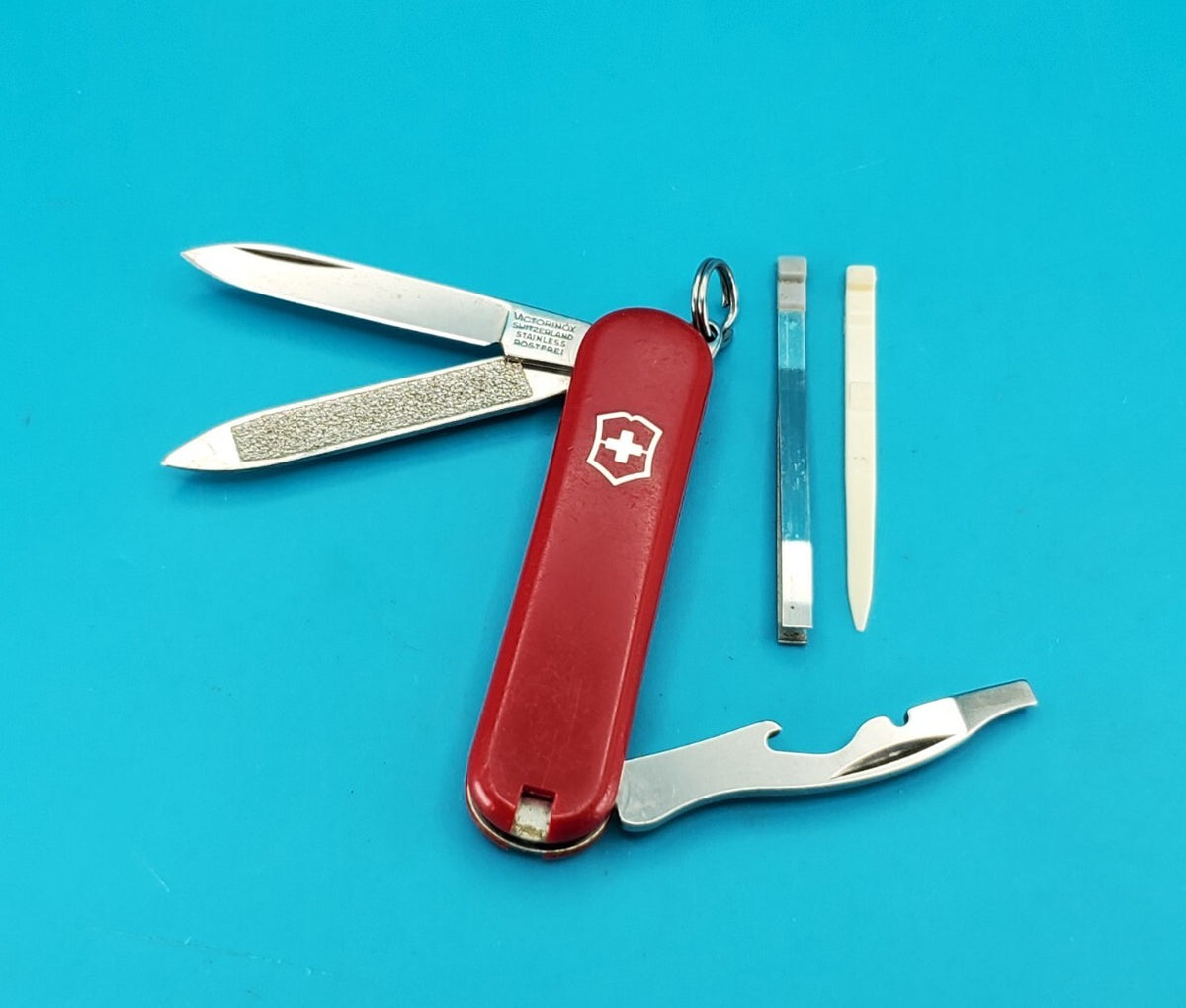 Victorinox ROVER Swiss Army Knife Multi Tool! Red!