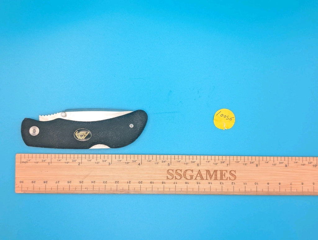 Outdoor Edge Black Handle Lockback Folding Pocket Knife Used