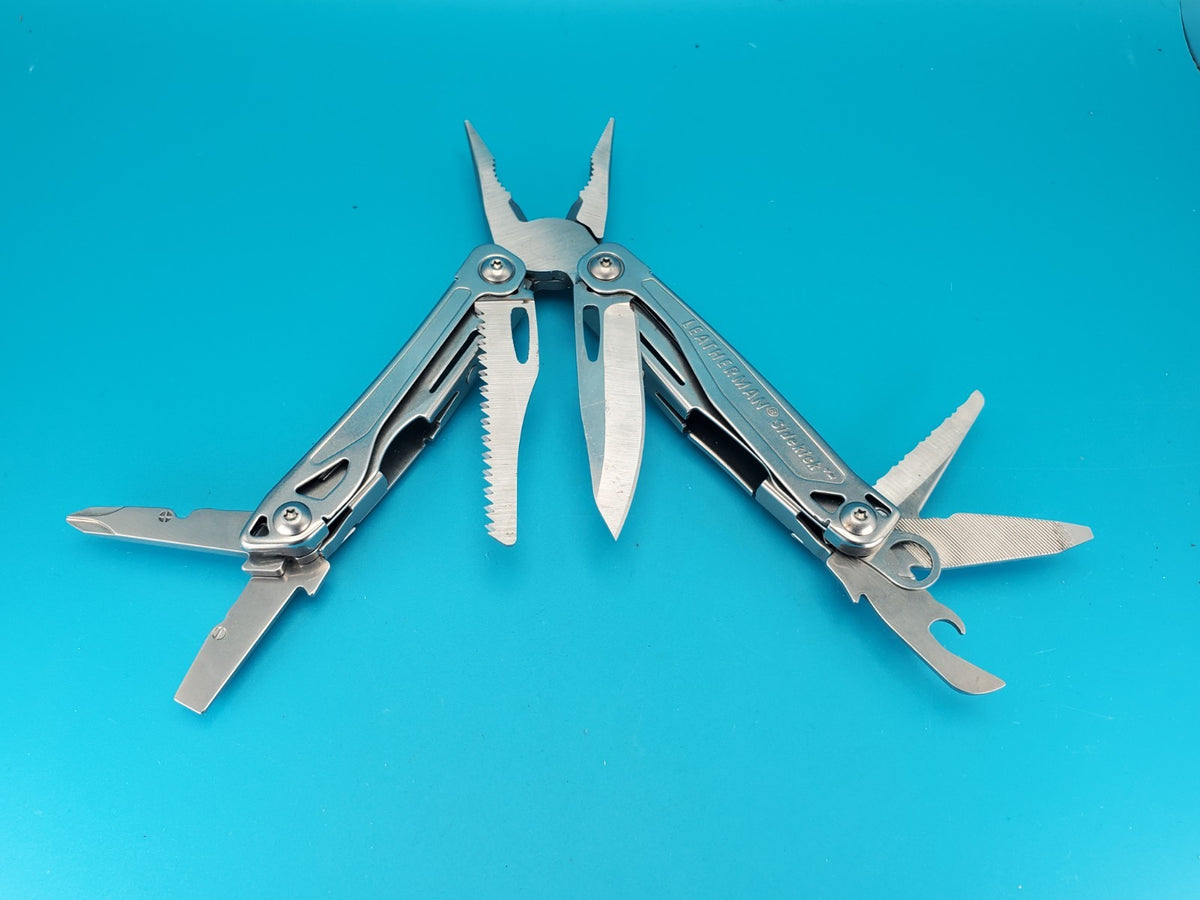 Leatherman Sidekick Multi-Tool, Knife, Pliers, Saw, Stainless! With Sheath!