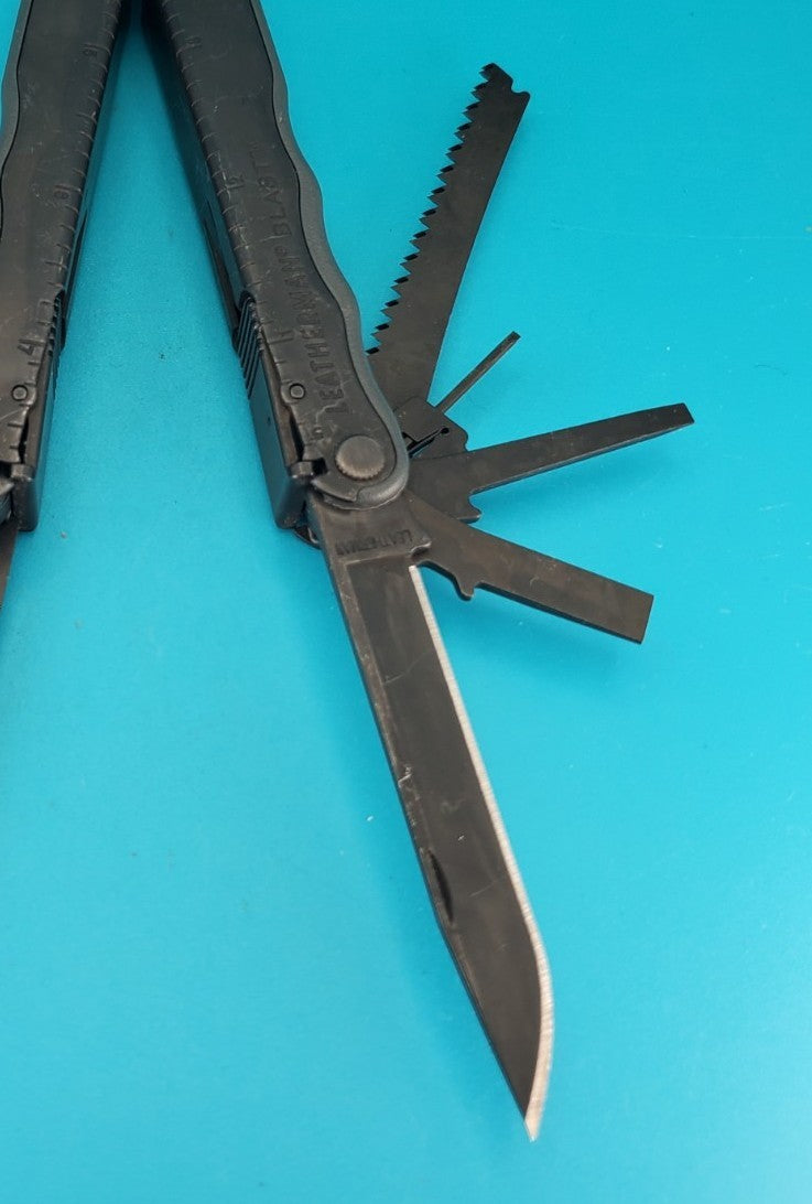 Leatherman BLAST Multi-Tool , Retired Multitool w/ Knife Pliers! BLACK OXIDE!