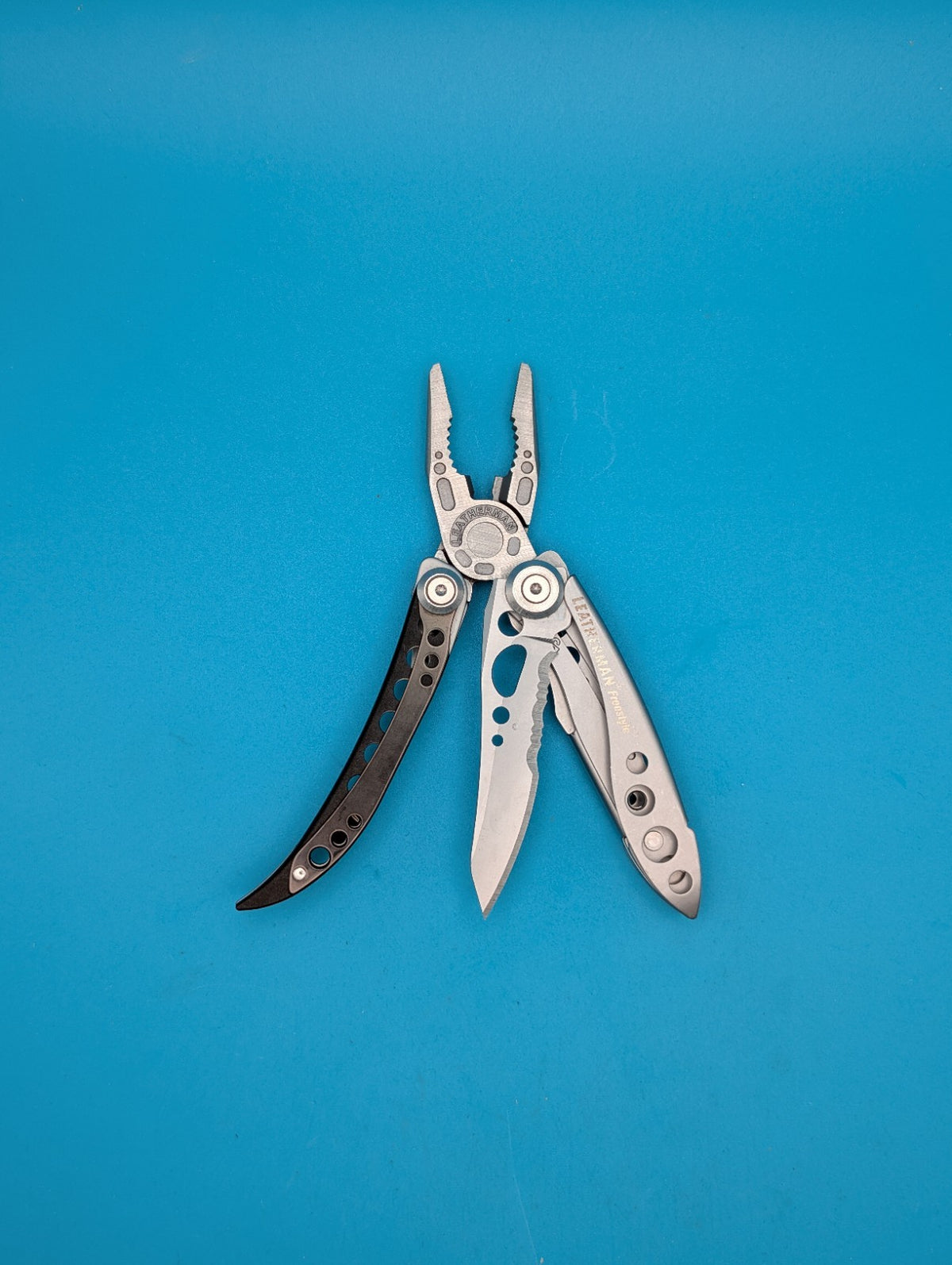 Leatherman Freestyle Multi-Tool - Discontinued - FAST SHIPPING!