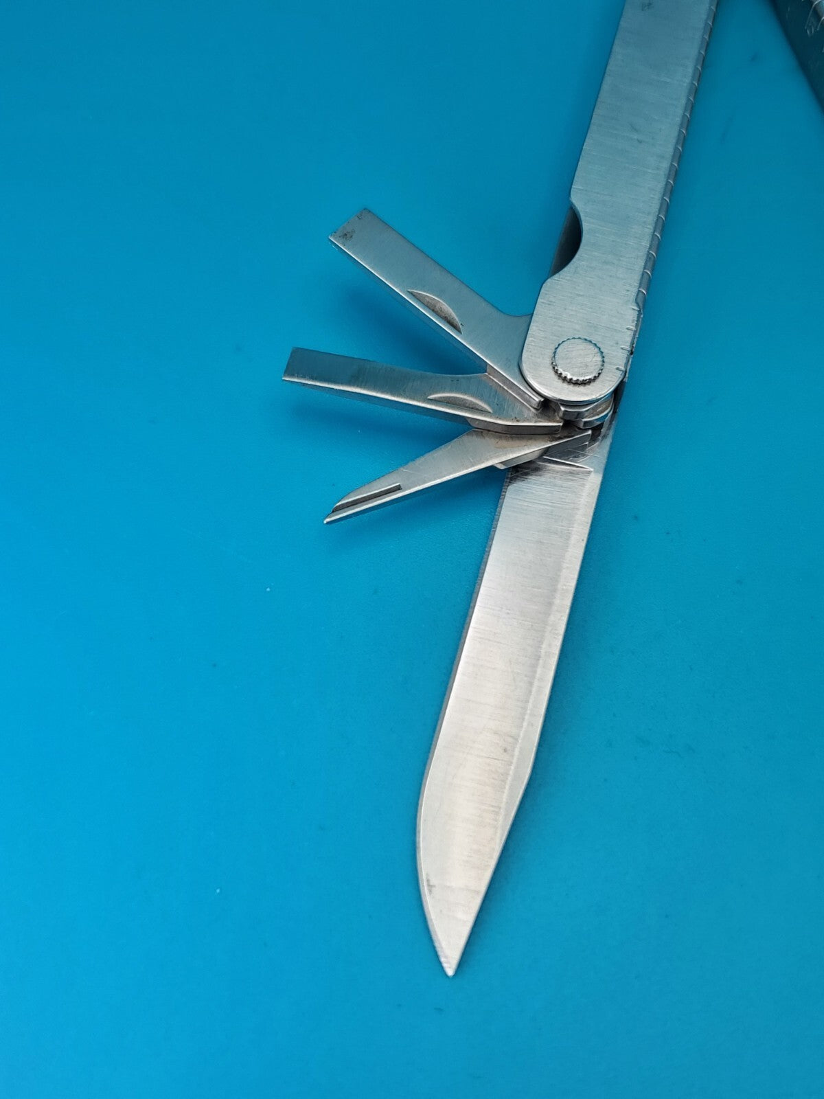 Leatherman PST Multi Tool! 01/00 Date Stamp