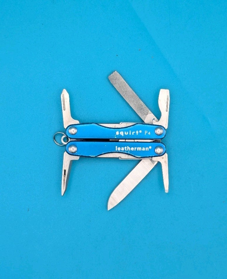Leatherman Squirt P4 Multi-Tool, Key Ring, Retired, BLUE!