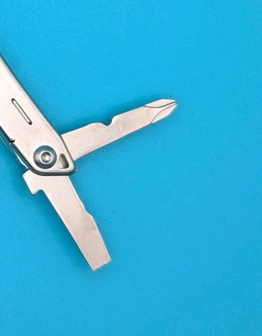 Leatherman Sidekick Multi-Tool, Knife, Pliers, Saw, Stainless!