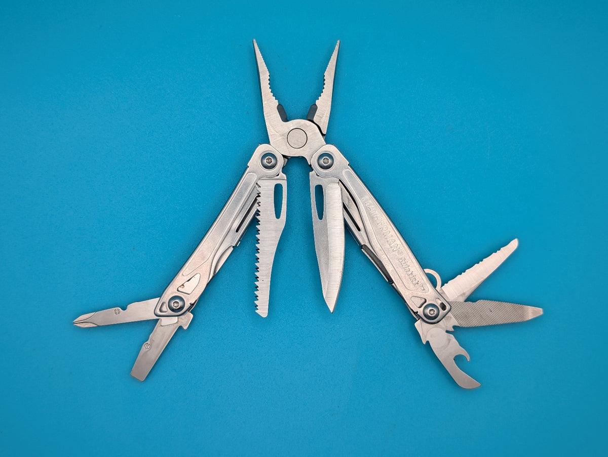 Leatherman Sidekick Multi-Tool, Knife, Pliers, Saw, Stainless!