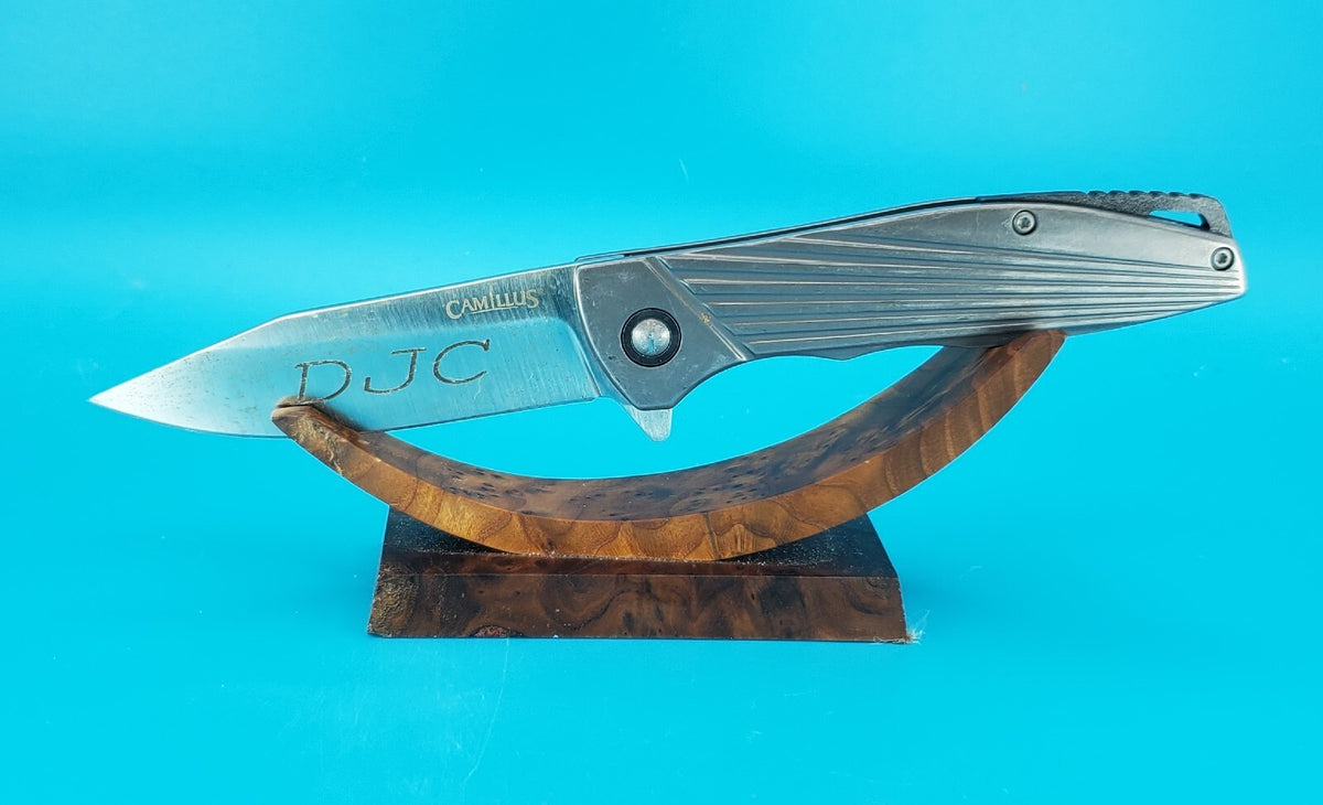Camillus D2 Steel Flipper Open Pocket Knife!