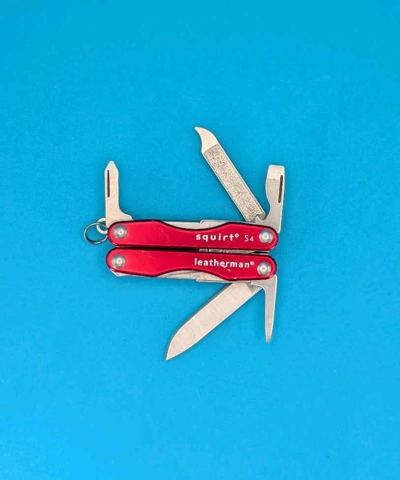 Leatherman Squirt S4 Multi-Tool, Key Ring, Retired, Red