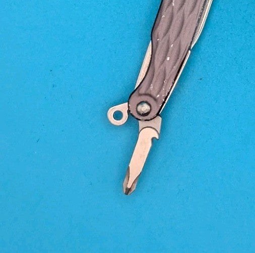 Leatherman Juice C2 Granite Gray Multi Tool! RETIRED! NICE!