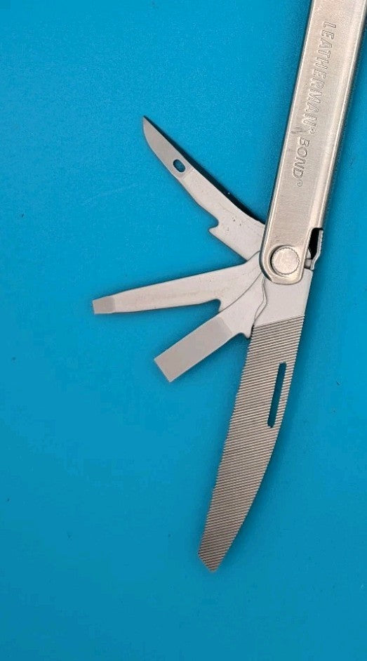 LEATHERMAN Bond Multitool, Stainless Steel Everyday Tool! *JAMES SABBA*