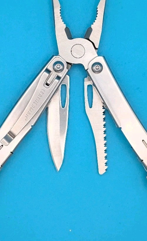 Leatherman Sidekick Multi-Tool, Knife, Pliers, Saw, Stainless! With Sheath!