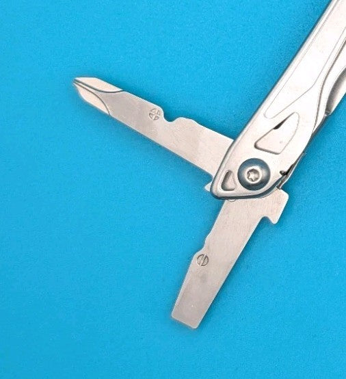 Leatherman Sidekick Multi-Tool, Knife, Pliers, Saw, Stainless!