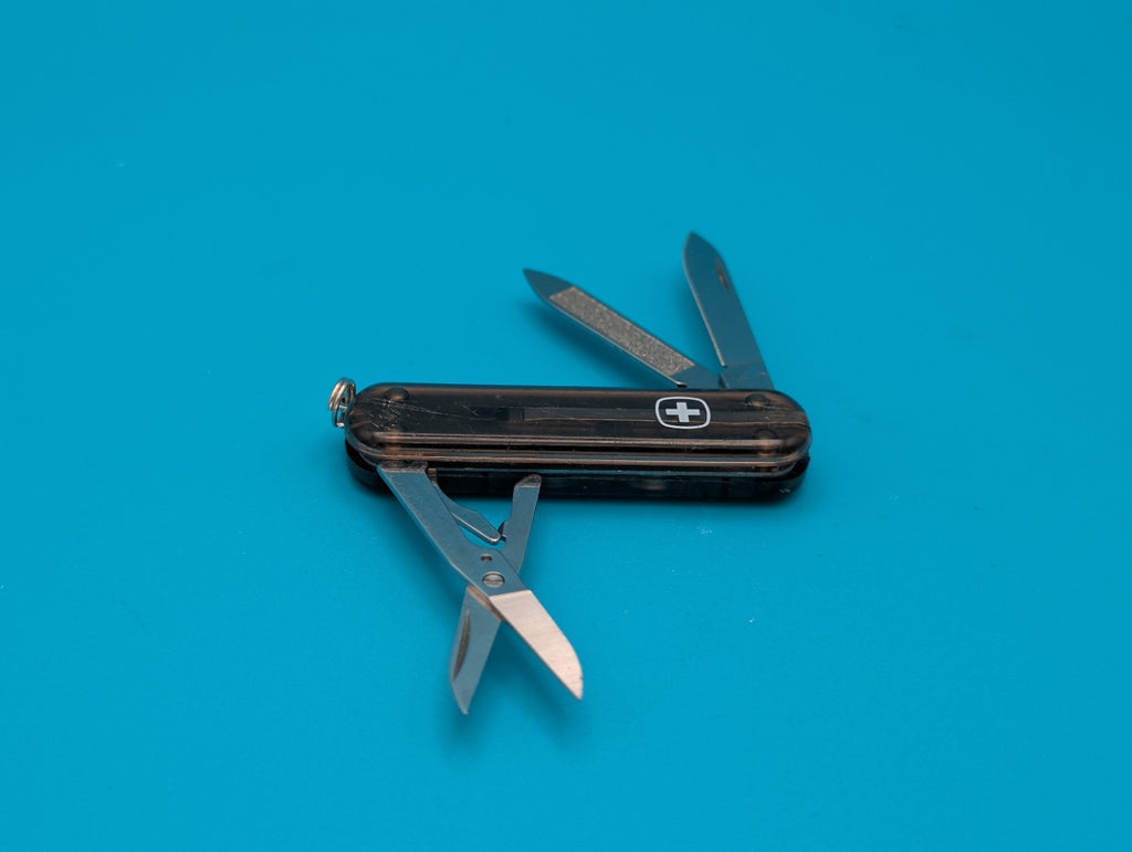 Wenger Esquire Microlite Swiss Army Knife Multi Tool! Bright White Led!
