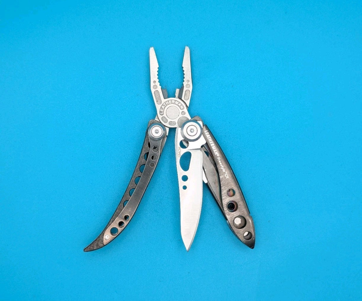 Leatherman Freestyle CX Multi-Tool - Discontinued - FAST SHIPPING!