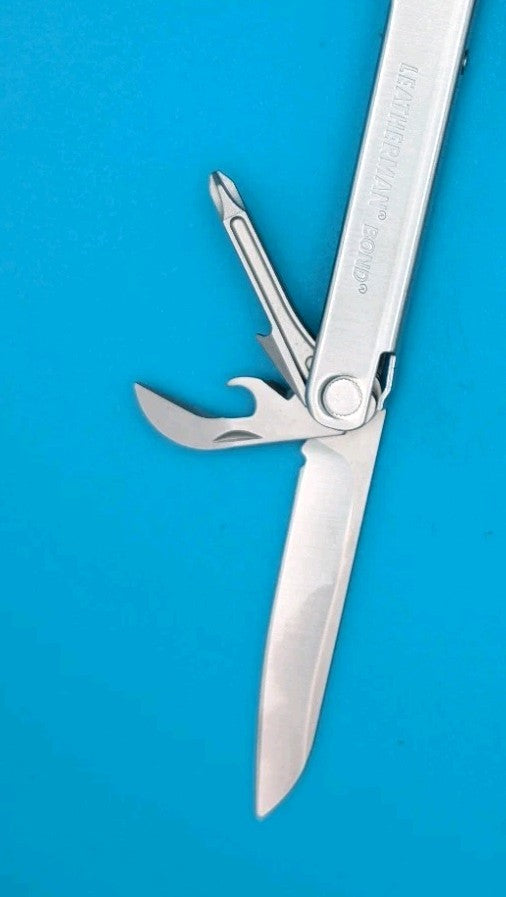 LEATHERMAN Bond Multitool, Stainless Steel Everyday Tool!