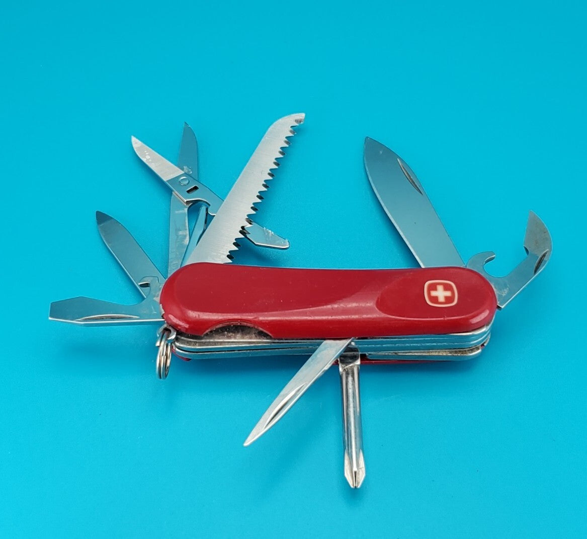 Wenger EVO 18 Red Swiss Army Knife Multi Tool!