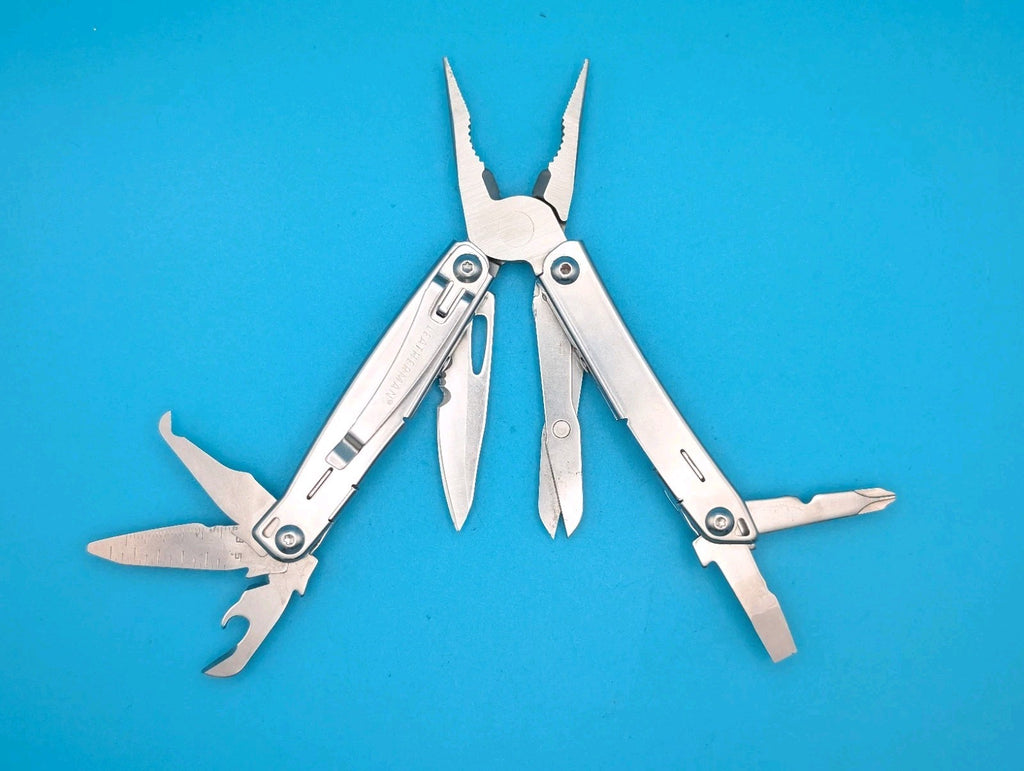 LEATHERMAN WINGMAN MULTI-TOOL! FAST SHIPPING!
