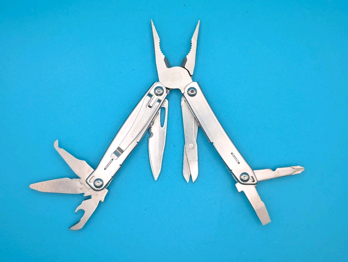LEATHERMAN WINGMAN MULTI-TOOL! FAST SHIPPING!