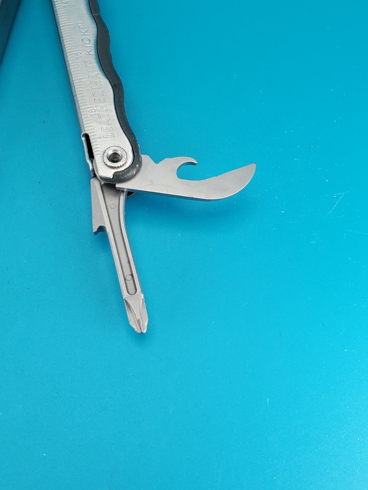 Leatherman Kick Multi-Tool, Knife, Pliers, Retired, Collectible!