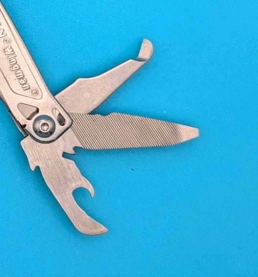 Leatherman Wingman Multi-Tool