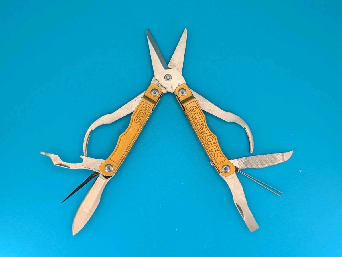 SOG Supreme Gold Snippet Compact Scissors Multi Tool Folding Knife!