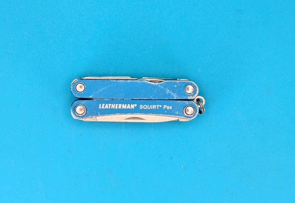 Leatherman SQUIRT PS4 Multi-Tool With Pliers Scissors Knife BLUE!