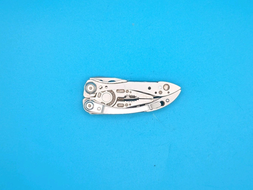 Leatherman Freestyle Multi-Tool - Discontinued - FAST SHIPPING!